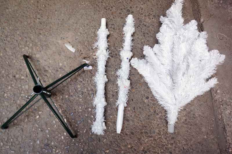 015 arbol navidad blanco 210x150 _39eu._ 1u